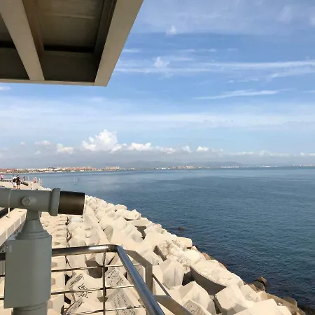 Апартаменты Gold Beach *